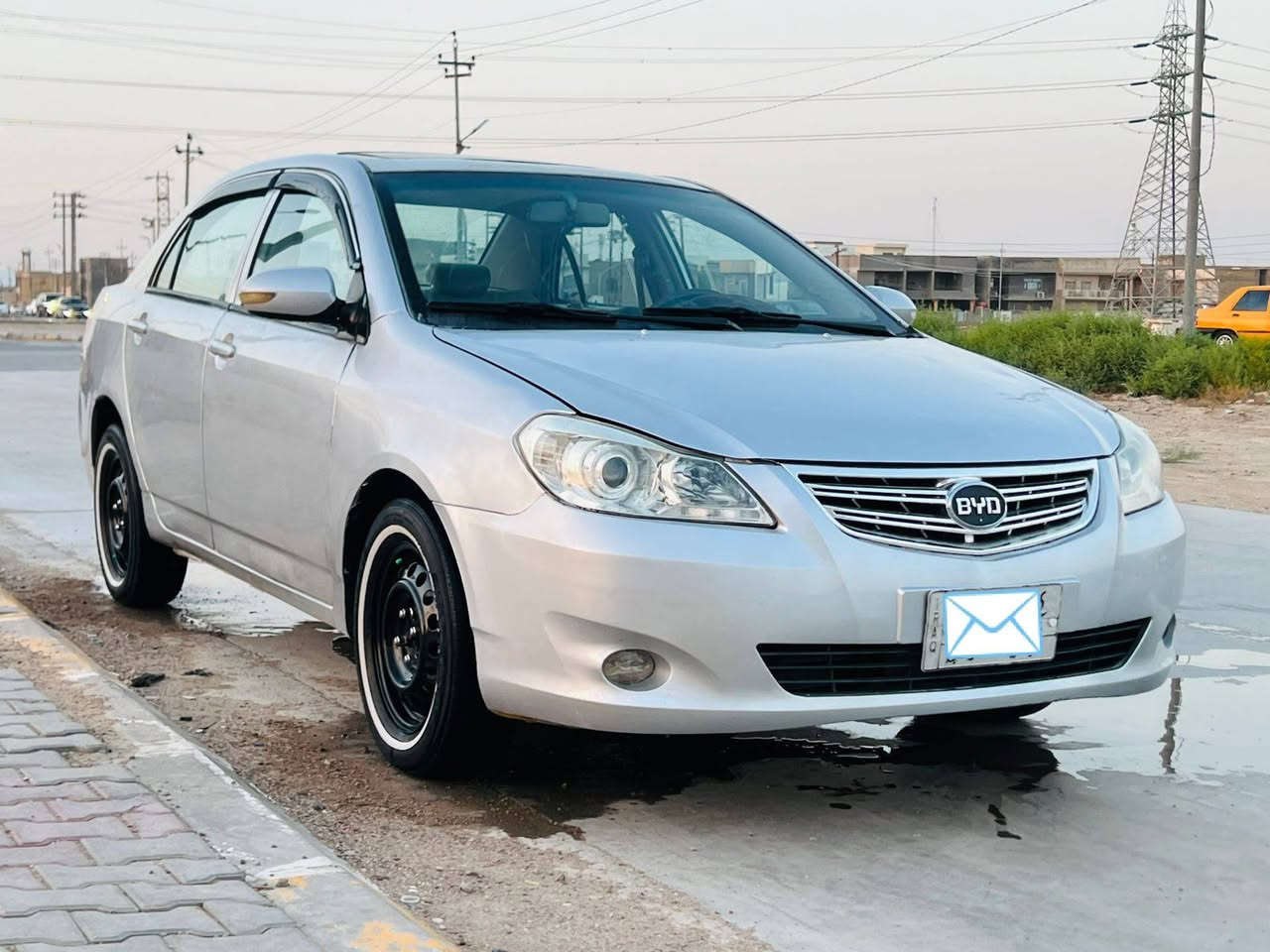 BYD
مديل 2013 كير عادي رقم ميسان حره تحويل ثاني يوم
تبريد ثلج 🥶
فول بصمه فتحه اشاره ترحيب... 
كهربائيات كير محرك كله مكفول 
سياره كله جاهزه مابيه اي نقص 
مكفوله من الضربه ومن التبديل
سياره احلى من الصور
بيه صبغ حزام للجماليه فقط 
سعره 47 
مكاني كوت مركز مدينه
***********
