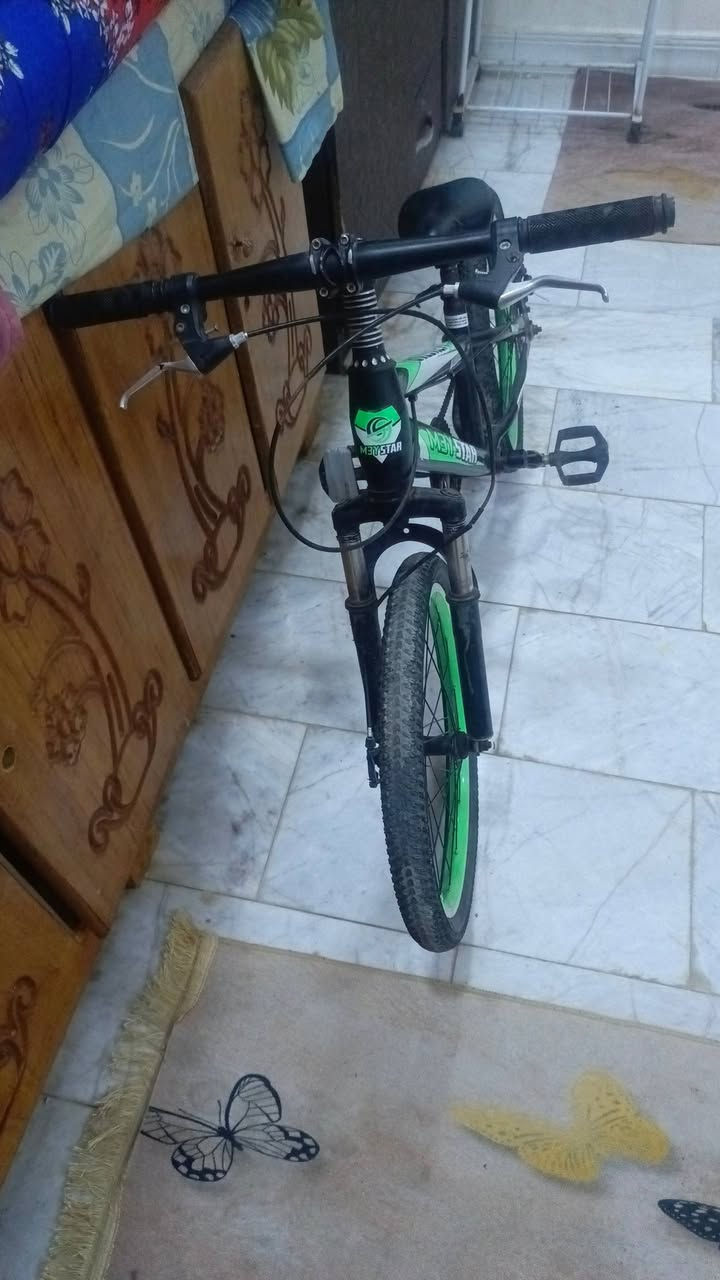 بايسكل البيع سعره 60وبيه مجال


**إذا كنت صاحب هذا الإعلان وتريد حذفه لأي سبب، رجاءا أرسل رسالة إلى الدعم الفني**