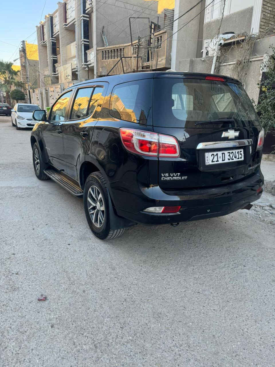 للبيع 
السعر 118 ورقه للاستفسار ***********
شوفرلية تريل بلايزر 7 راكب خليجي مكفوله
موديل 2013 رقم سليمانيه تحويل او وكاله 
محرك 6 سلندر كير اوتو محرك وكير مكفولات 
3 قطع تبريد .فور ويل
تخم تاير جديد شاده صدرها نظيف
داخل جدا نظيف.شاشه كاميرا 
سياره ع البلاد مكفوله من الضربه والصبغ 
المكان بغداد حي اور قرب فلكة صباح الخياط
