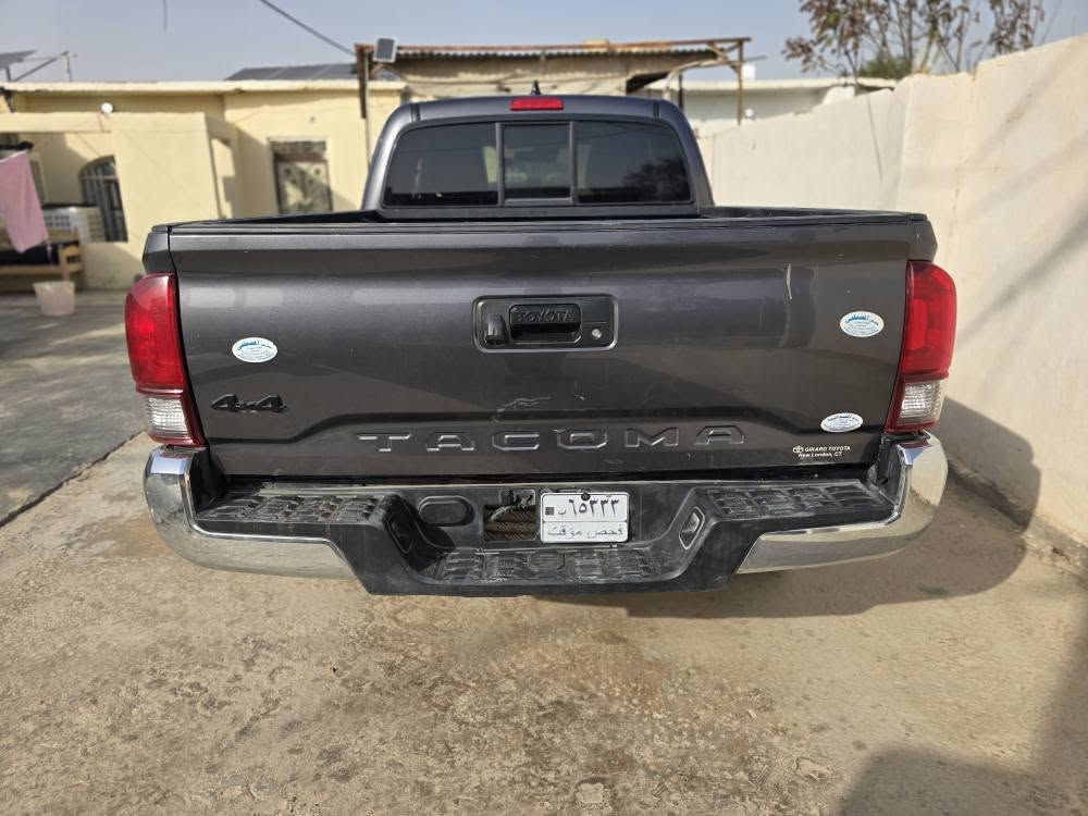 السلام عليكم 
تويوتا 
توكوما 
٢٠٢٣
صدر وربع 
محرك ٢٧٠٠ اربعة سلندر 
منفيس 
دفع رباعي
كامرا خلفية 
شاشة 
رادار 
تثبيت سرعة 
كير اوتوماتيك
تبريد تدفئة 
محرك كير بالشرط 
حادث بسيط 
تترقم محافضات عدا الشمال 
السعر ١٧٠  وبيها مجال 
السيارة للبيع نقد او مقدمة زينة  او مراوس 
المكان
كركوك  ناحية الزاب 
للاستفسار الاتصال 
***********
*********** كركوك, العراق
