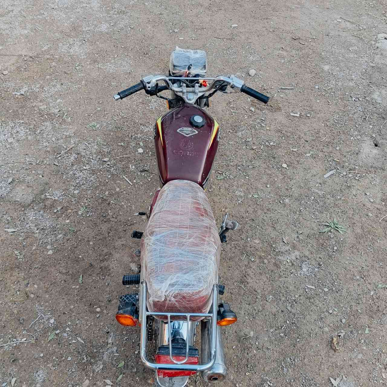 دراجه البيع سعر 350 بي مجال مكاني منصوريه الجبل ***********
موديل 20
