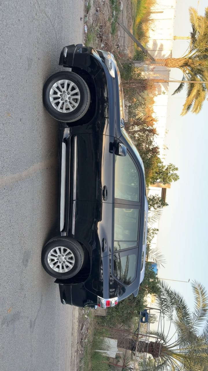 برادو 2017 كويتي ماشيه 102 رقم اربيل سياره فول مابيه اي نقص مكفوله من الصبغ والبارد عد رصعتين هزه رقم كله جديد السعر 357 ورقه وبيه مجال بسيط *********** دبل تانكي كشنات كهرباء صدر كير محرك كله جديد
