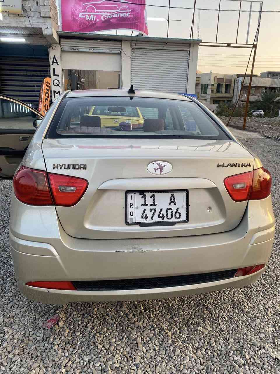 سلام عليكم النتره موديل 8 مكينه الف و600كير مكينه كفاله صدر امامي خلفي جديد 
سياره صبغ حزام جماليه 
السعر ٨٥ بيها مجال حك الجيه بس 
عنوان ديالى بعقوبه ***********
