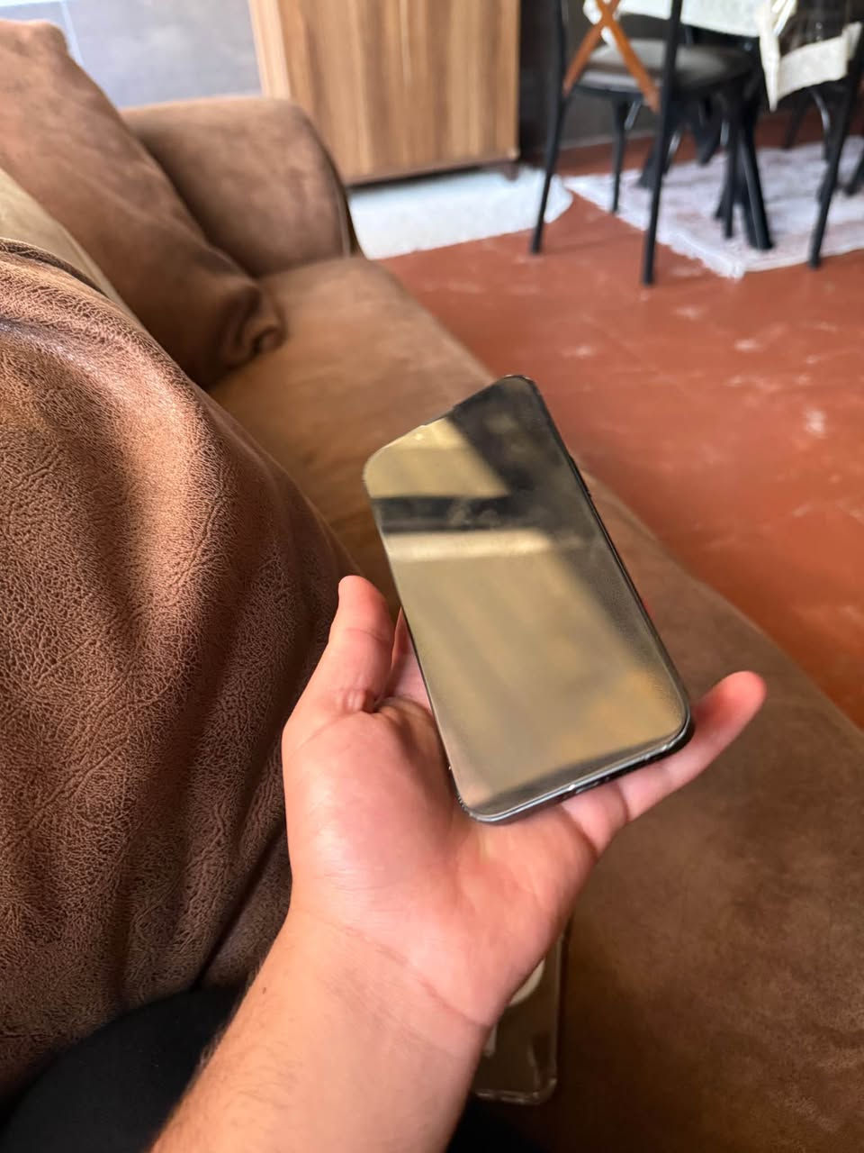 ايفون 📱 13 عادي ذاكرة 128 مبدل شاشه اصليه ثلاث خيارات و فيس ايدي شرط شغال بطارية 77 بلادي ما مبدله استخدامي الشخصي . زاخو, دهوك


**إذا كنت صاحب هذا الإعلان وتريد حذفه لأي سبب، رجاءا أرسل رسالة إلى الدعم الفني**