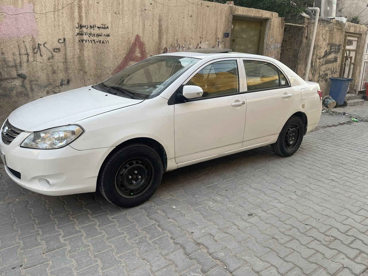 🚗 للبيع: بيوايدي G3 كير عادي
📍 الموقع: بغداد / مدينة الصدر

✨ مواصفات السيارة:
❄️ تبريد ثلج
🔧 كير جديد
💪 محرك هوندا
💡 الكهرباءيات كلها شغالة
🔑 بصمة  سنتر لوك
📌رقم بغداد انكليزي بأسمي 
🛣️مبدل مبنيد اثر طخة 
🏠 سيارة مال بيت 

السعر 55

الهاتف ***********
