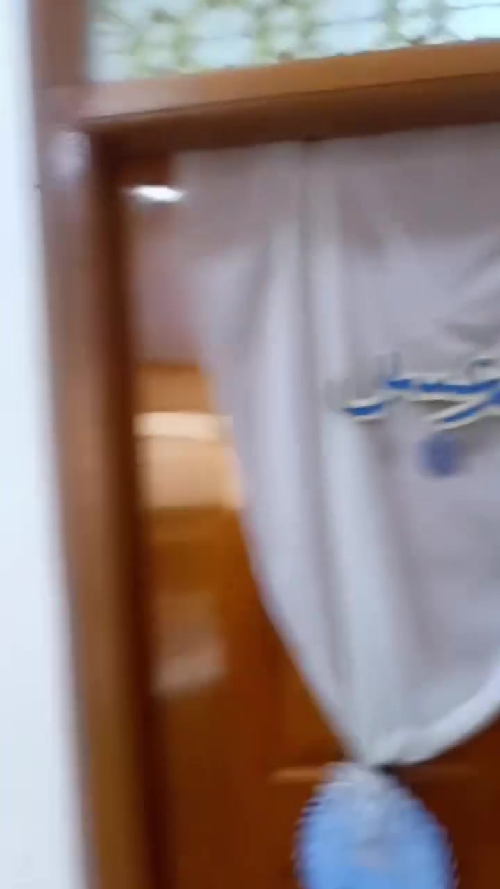 اللهم صل على محمد وال محمد.. السلام عليكم
بيت زراعي للبيع علماً ان المنطقة او الفرع كله مستلمه وصولات. البيت بناء طابوگ وسقف كونكريت وستاره مترين الا ربع كما اموضح بلتصوير بناء جديد صار اله ست اشهر من كمل البيت ١٤٠متر يحتوي على استقبال ٦ومطبخ وصاله ٧×٤وغرف عدد ٢ .. ٥ونص×٣ونص ومنور وحمام داخلي وصحيات خارجي وطارمه.. السعر ٧٨وبيه مجال قليل خدمات ماي مجاري كهرباء انتر نت ضوئي مولد أمبير 

المكان سديناويه قرب الدله شارع الشهيد ابو مهدي المهندس المصوره مو اول فرع على اليسره ثاني فرع ويكون اقرب للشارع العام من مدرسة صفي الدين.. 

ملاحضه الناشر ابو البيت..***********
