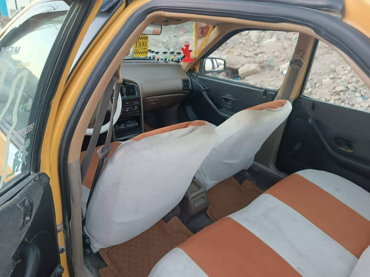 بيجو ٤٠٥ مكينته بيه خيط تبخير رقم بصره راعيه بلبصره 
ابيع اتعهد بسنويه الهيئه مالي علاقه بيه سياره جاهزه حداديه 
كير تايرات دواخله مرتبه حلوه سعر 16  وبيه مجال قليل 
ناصريه سوك الشيوخ انه مكلف بنشر اليريد يستفسر اكثر يتصل هاذ رقم راعيه ‭٠٧٨٨ ٥٧٠ ٠٠٤١‬
