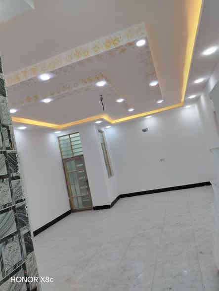 دار للبيع بمساحه 200متر طابو زراعي سند 25 إقرار محكمه حق التصرف،،،، العنوان عمود 317 شارع الصب مقابل ملحق قريه الغدير،،،،،، السعر 70مليون مع المجال،،،،،،، يحتوي البيت على غرفتين نوم وصاله ومطبخ واستقبال حمامات داخليه وخارجيه وكراج،،،،،،، للتواصل ***********
