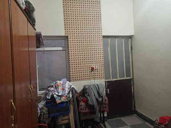 #دار للبيع
طابو صرف طابق ونصف للبيع
يتكون من غرفتين نوم استقبال هول مطبخ
#المساحة /١٢٥ م واجهة 6.25
#العنوان /كركوك حي الخضراء قرب جامع عبدالحميد الثاني 
# السعر 126
للاستفسار والتواصل اتصال 📱 
***********
