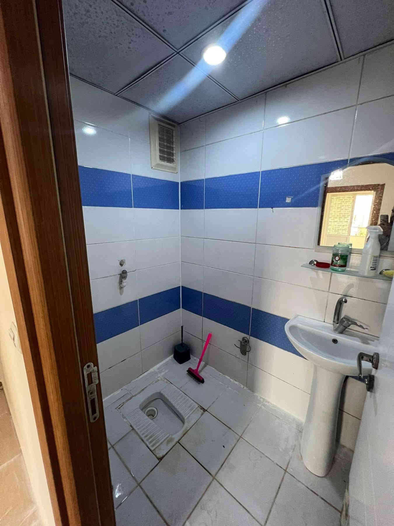 متوفر شقه  مستعجل للبيع في مجمع رامي لاند
موقع- تناهي مقابل جامعة ناوروز
مساحه- ١٢٥ متر
عدد غورفه -٢+١
واحد غورفه سويدي
٢ بلكون
السعر 4.20$ومجال

المزيد من معلومات تواصل عل هاي الرقم:
☎️ ***********
