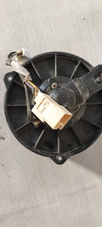 فان • كرستا • نفخ