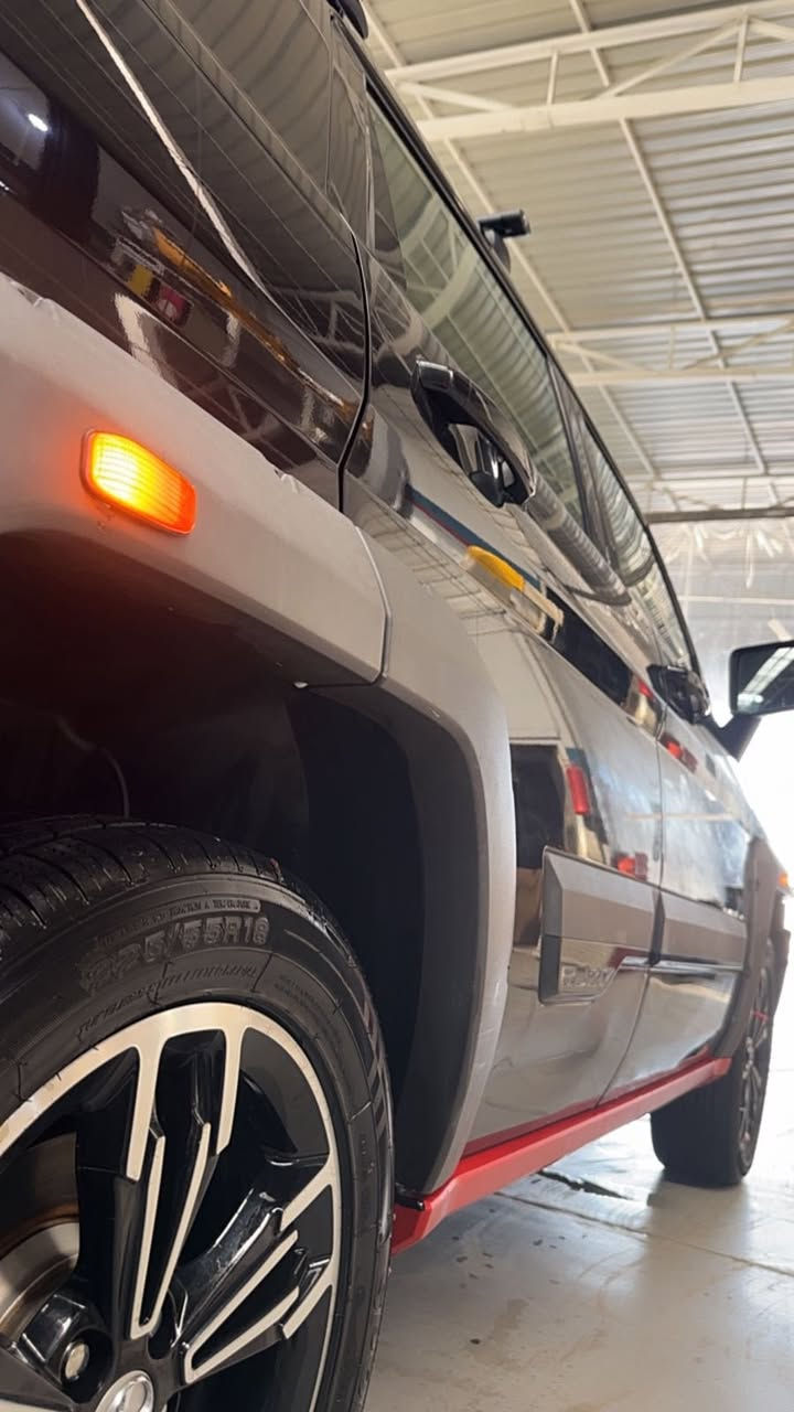 بايك Bj20 2020  للبيع 
رقم بابل
•مواصفاته معروفه
•العداد 113.000 كم 
• السيارة كل صياناتها بالوكالة من زيوت وفلاتر ودهن كير ودسكات ولهاي اللحظة مابيها اي مشكلة
كل ادواتها موجودة وبكثره بالسوك بالشركة 
•السيارة مكفولة  ومحدثة كماليات للجمالية 
•السعر 108 وبيها مجال بسيط  

واي استفسار ع هذا الرقم.    *********** واتساب
