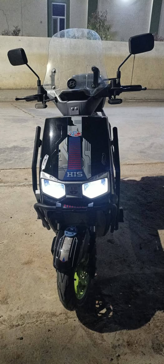 دراكون ماركه HiS الاصلي مدرعه كامل موديل 2025
اللون اسود مميز
نظافه فول
72فولت
32 امبير
ملف 2500 واط نحاس اصلي 
6 بطاريات فول ع فحص
4 نمر سرعه 99 حقيقي 80
رياضيه
ويل رياضي اخظر مميز،
مسجل صوت mp3 صوت عالي كلش وواضحة 
لايتات زينون عالي وناصي
منفذ usp تشحن تلفون
شاشا اللكترونيه تقراء الاعطال ونظام 
تشغيل عن بعد بصمه
وسويج
فول شغاله متصرف ربع عليهه 
كهربائيات فول 
السعر 850 ترهم مراوس 
او بيع
عنوان موصل الايسر


**إذا كنت صاحب هذا الإعلان وتريد حذفه لأي سبب، رجاءا أرسل رسالة إلى الدعم الفني**