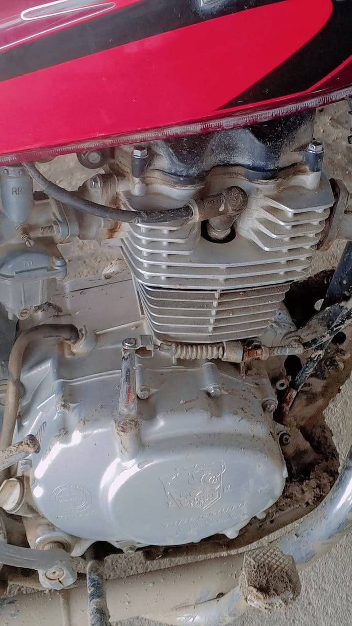 سلام عليكم دراجة للبيع موديل 21 أصولي أوراق 3
كل نقص مابيها كامله سعر 400قفل مكان واسط صويرة ***********
