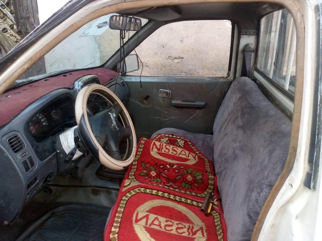 نيسان ٩٤ محرك جديد حاويه تخم تاير باتري جديد السعر ٤٥ المكان م الصدر ***********
