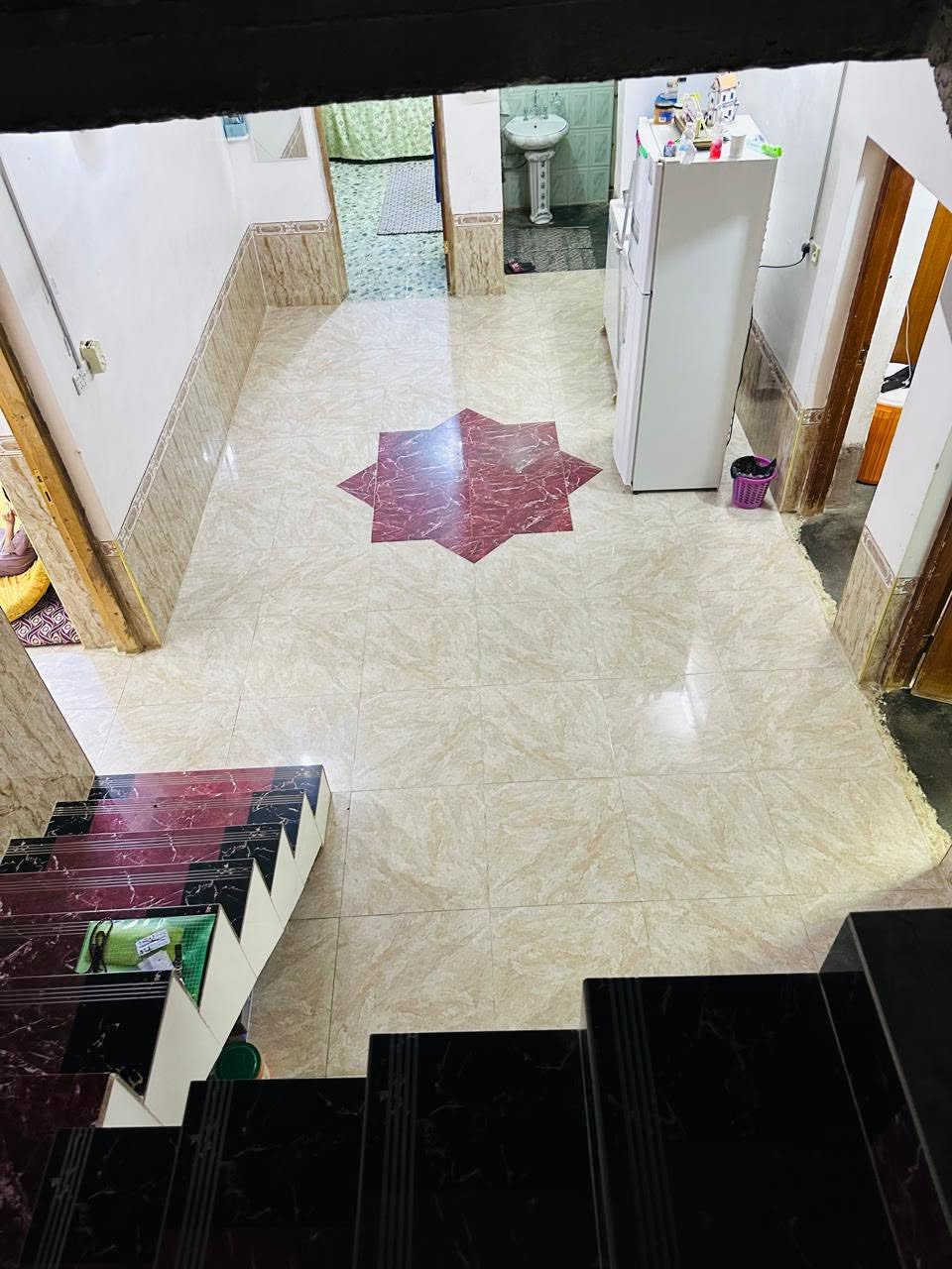 بيت 🏠للبيع في حقلانيه  📍قرب مدرسه الطليعة
البيت يحتوي على 
ديوان 7.5x4
صاله 8x4
هول 5x5.5
المطبخ5x5
غرفتين وحده 4x5 والثانيه4x4
مجمع صحيات داخلي

للاستفسار***********
