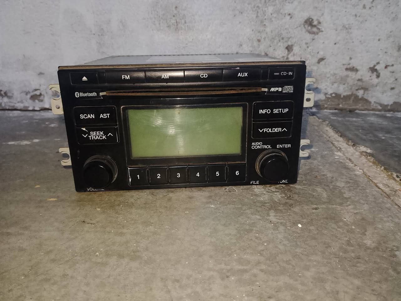 مسجل كيا حمل  البيع سعر 50الف
العنوان بغداد المعامل 
***********
