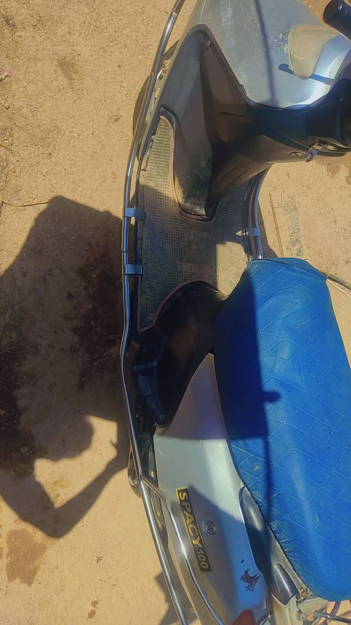 السلام عليكم سبيسي ماليزي للبيع سعرها 250 استوها مجفته الدراجه مكان الشارع النفط كوت شراي راسلني خاص


**إذا كنت صاحب هذا الإعلان وتريد حذفه لأي سبب، رجاءا أرسل رسالة إلى الدعم الفني**