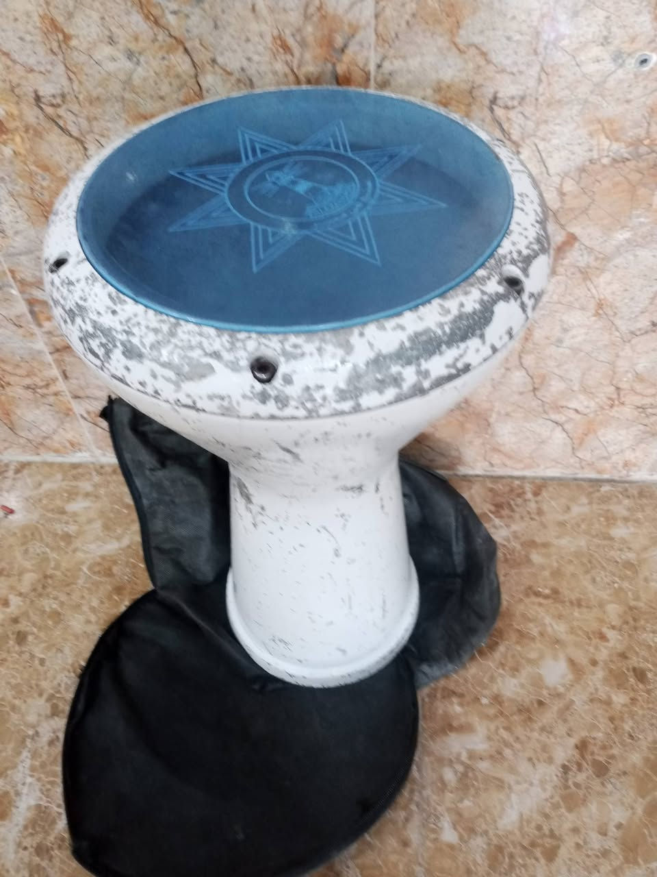 السلام عليكم 
سايدرام وطبل 14 +طبلة ابيعهن شلع شباب 
سعر ب125 وبيهن مجال قليل توصيل حسب الاتفاق 
الشراي يتصل ***********
