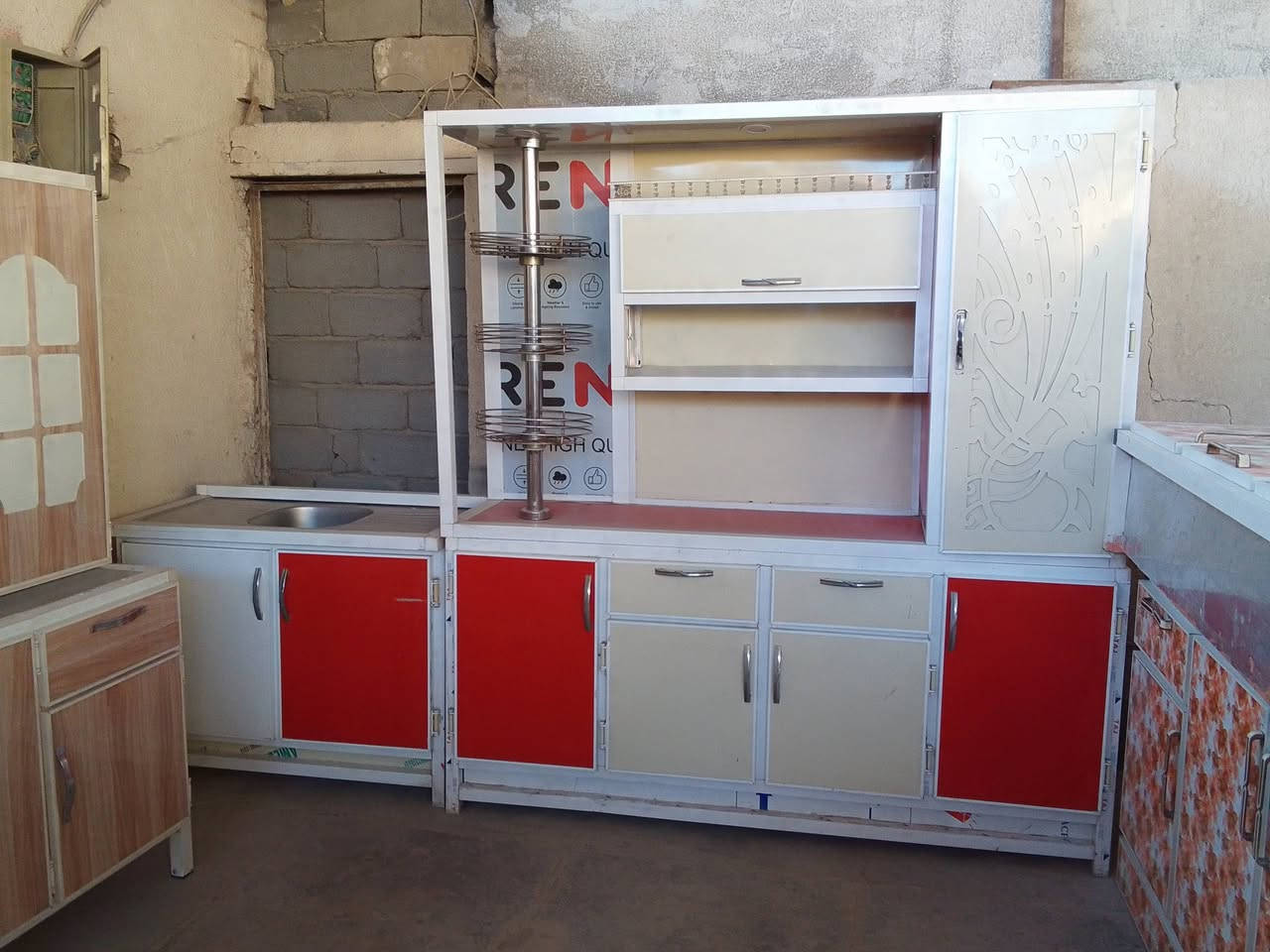 اغراض للبيع كلمن وسعر الشراي يتفضل خاص مكاني بغداد حي اور مقابل جامع الفردوس رقم  الهاتف بي واتساب اي ستفسار خاص ***********
