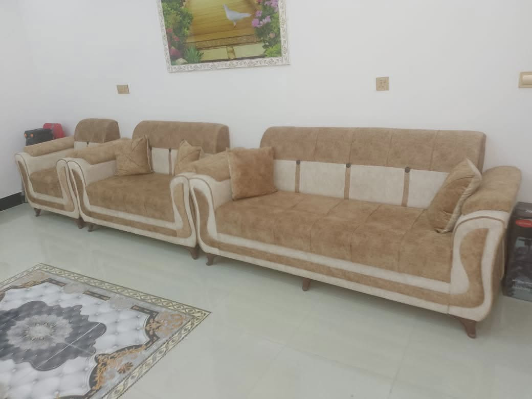السلام عليكم طخم غنفات للبيع محتاجين صار شهرين مشترينه والله العظيم  ب٨٠٠ وهسه محتاجين ورايدينه ب٦٠٠ وبيها مجال للشراي العنوان كوت حي الحوراء


**إذا كنت صاحب هذا الإعلان وتريد حذفه لأي سبب، رجاءا أرسل رسالة إلى الدعم الفني**