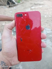 ايفون ٨ بلاس • بطارية ٩٠٪ • ظهر مكسر