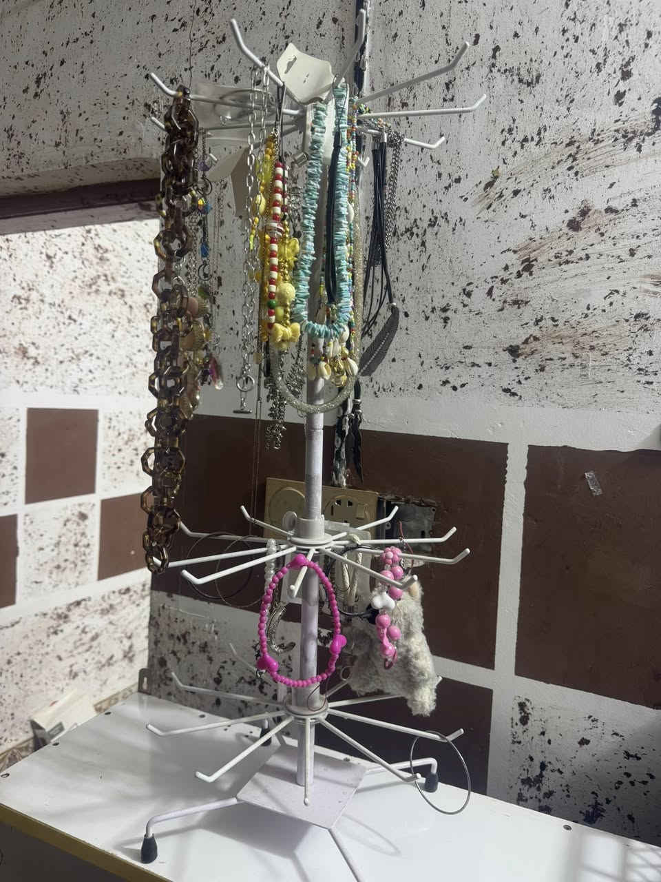 عارضات للبيع كلهن40الف عنواني نجف حي الانصار وهذارقمي***********
