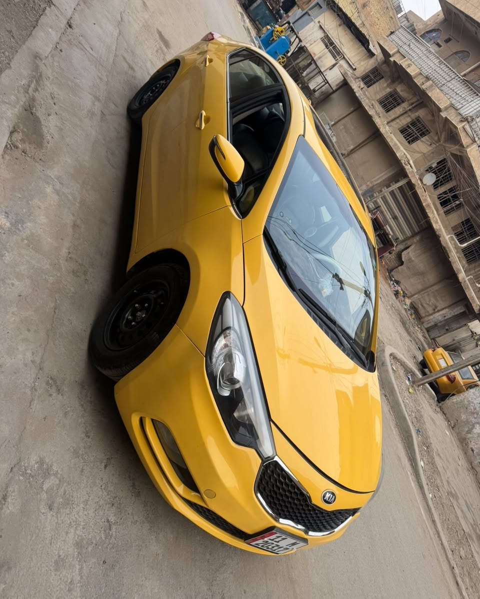 سلام عليكم كيا فورتي 2015 وارد كندي فول مواصفات للاخير بصمه فتحه مري شفط تحكمات شفتات سرعه سونارها مرفق بالمنشور مكاني بغداد باب معضم سعرها 95 وبيها مجال رقمي ***********
