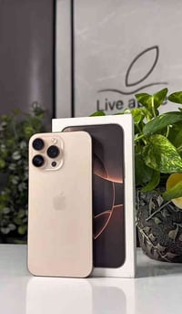 أيفون 16بروماكس  البيع بطارية 100 شرق اوسط عربي  النضافة 100/100 النجف...