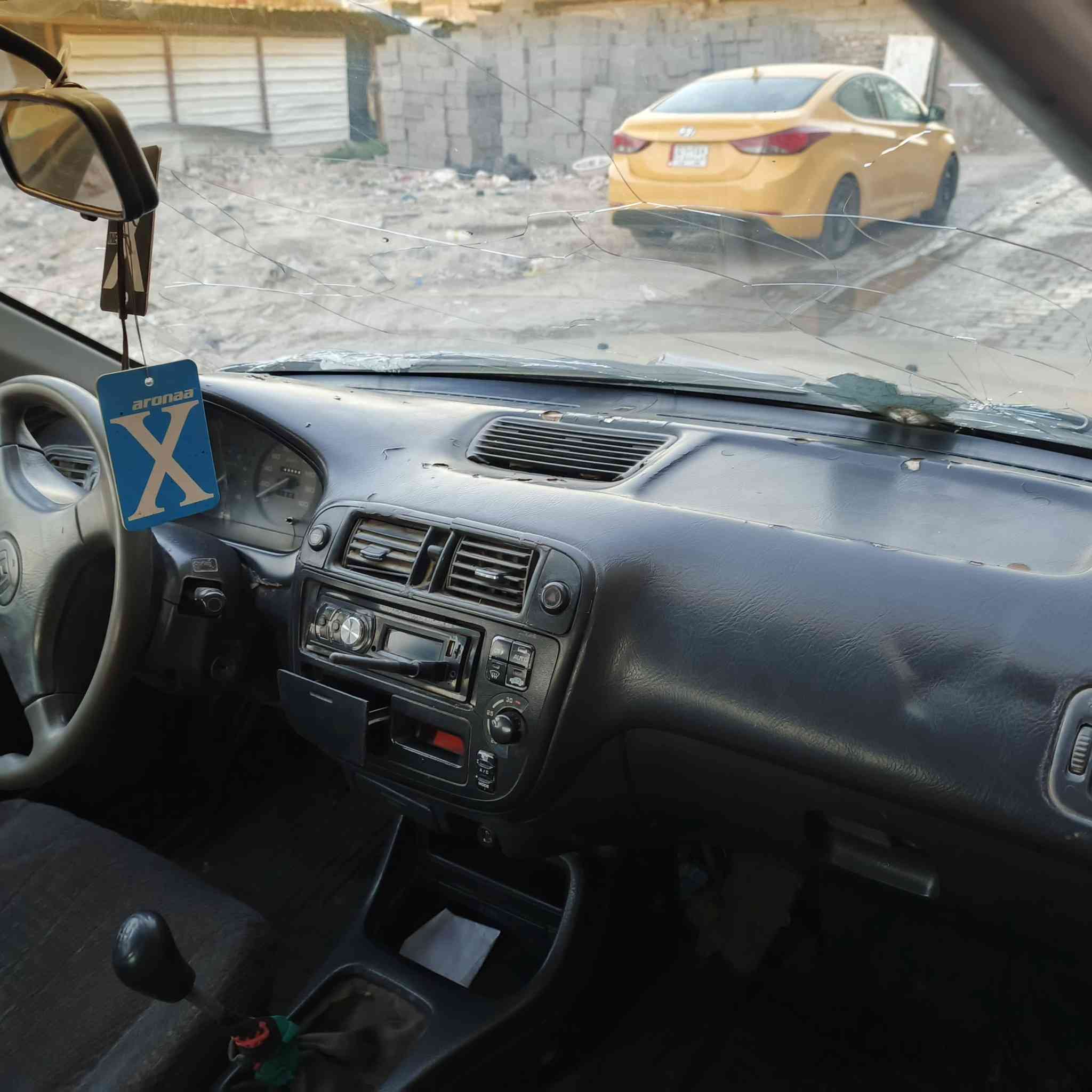 السلام عليكم هوندا سيفك ياباني مكينه خيط بخار كير جديد كهربيات كلهه شغاله مديل 1996 رقم بابل تحويل ثاني يوم سعر ٣٠ مكانهه بغداد شعب ***********
