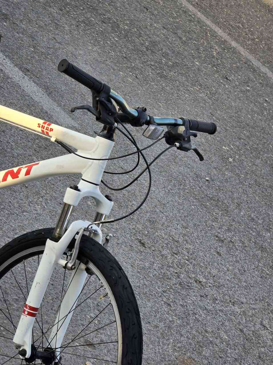 السلام عليكم
سلام عليكم 
دراجة ماركة جينت امريكي 🤍
مال حاوية غير مستخدم
لشة فافون سناب 
فقاسات 7/3
(سعر 225) 👈بيع فقط 👉
مكاني موصل ايمن


**إذا كنت صاحب هذا الإعلان وتريد حذفه لأي سبب، رجاءا أرسل رسالة إلى الدعم الفني**