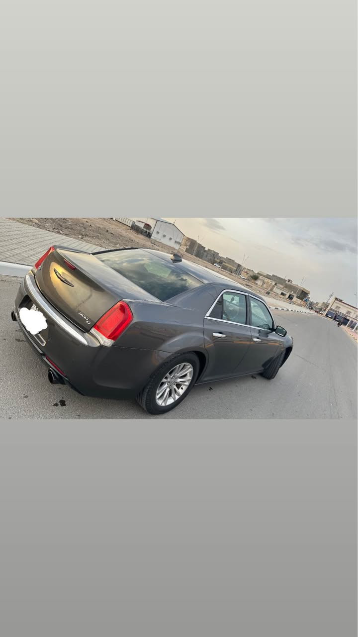 اوباما للبيع موديل ١٧ معلاية ١٨
سنوية بأسمي رقم بغداد
فول مواصفات السيارة للاخير 
رادار امامي وخلفي
نقاط عمياء 
حساس الخروج عن المسار
كشنات جلد تدفئة وتبريد خزن ميموري بالكشن
ستيرن تدفئة 
تو ويل اصل
ويل مكسيكي
تخم تاير جديد
حادث السيارة بابين بجهة اليمين مبدلات فقط بدون صبغ بدون اي شي شواصي لغود تكم كفالة 
محرك وكير كفالة
السعر 180$ وبيها مجال مكان السيارة بصرة - الزبير
غير متواجد على الفيس *********** الزبير, البصرة
