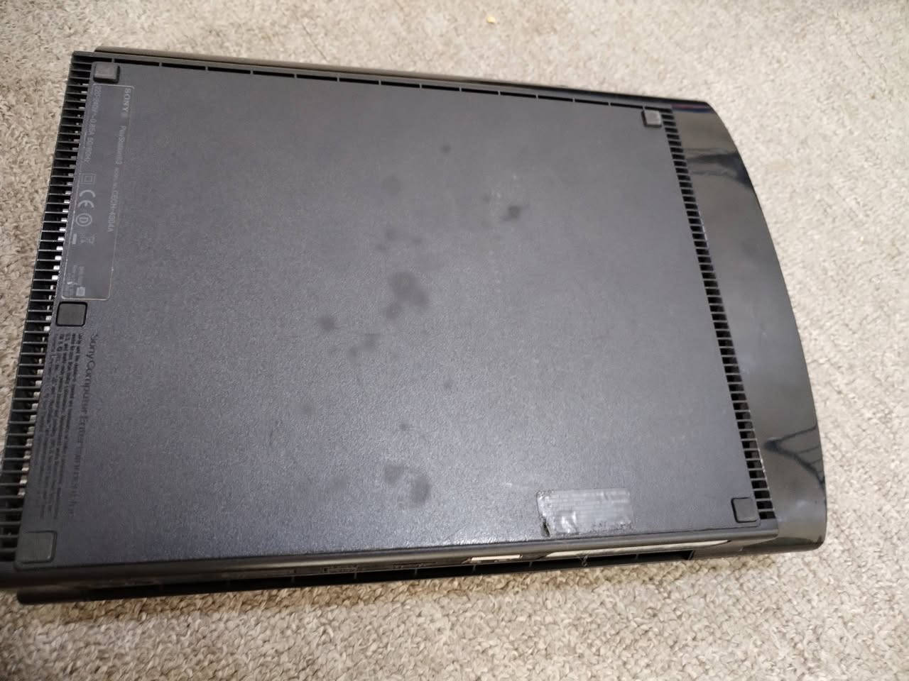 سلام عليكم توفر جهاز بلي 3 سوبر سلم نضيف لوك لجهاز كامل ملحقات نضام مكاتب وبي هواي العاب ذاكرته 500 گيگه نضيف كلش سعره قفل 110قفل العاب الي. تريدهن احطهن الك 

بلي 4 سلم لوك ستيكر اون لاين كامل ملحقات مع قرص جتي اي فايف بس بدون غلافه شغال كل خلل مابي سعره 170 قفل اخوان ل اسعار قفل تواصل واتساب *********** توصيل موجود
