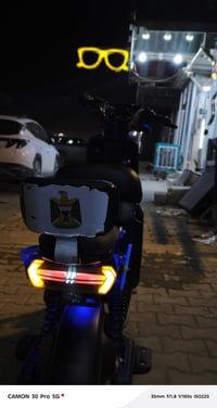 R9 الريان • أزرق ملكي • نظيفة جداً