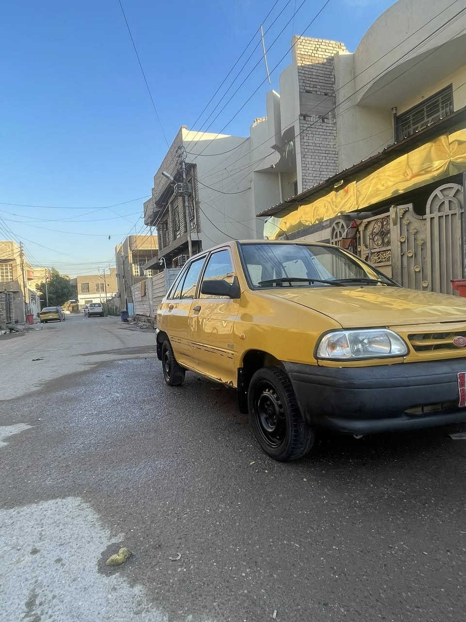 سايبا 2011 للبيع
مصفره هيه غرامات 
 مكينه كير شواصي مكفول 
تخم تاير 
كهربائيات كلها شغاله 
بيها ضربات خفيفه 
بيها هلالات خايسه ورباع دوس 
جايبلها بليت بس تلحمهن 
بيها جاملغات أمانيه جديد 
 لإصاليات موجدات بيهن خياس بل ذيل بدلتهن جدد 
مكانها بغداد العبيدي 
سعرها 21 ورقه 
 ***********
