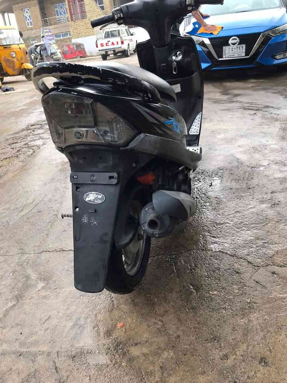 دراجه ماكس للبيع نضيفه مال رمبه ما بيها شخط واحد 
انطيك بيها اتراي محافظات تعبر 
المكان كوت العزه الجديده
***********
