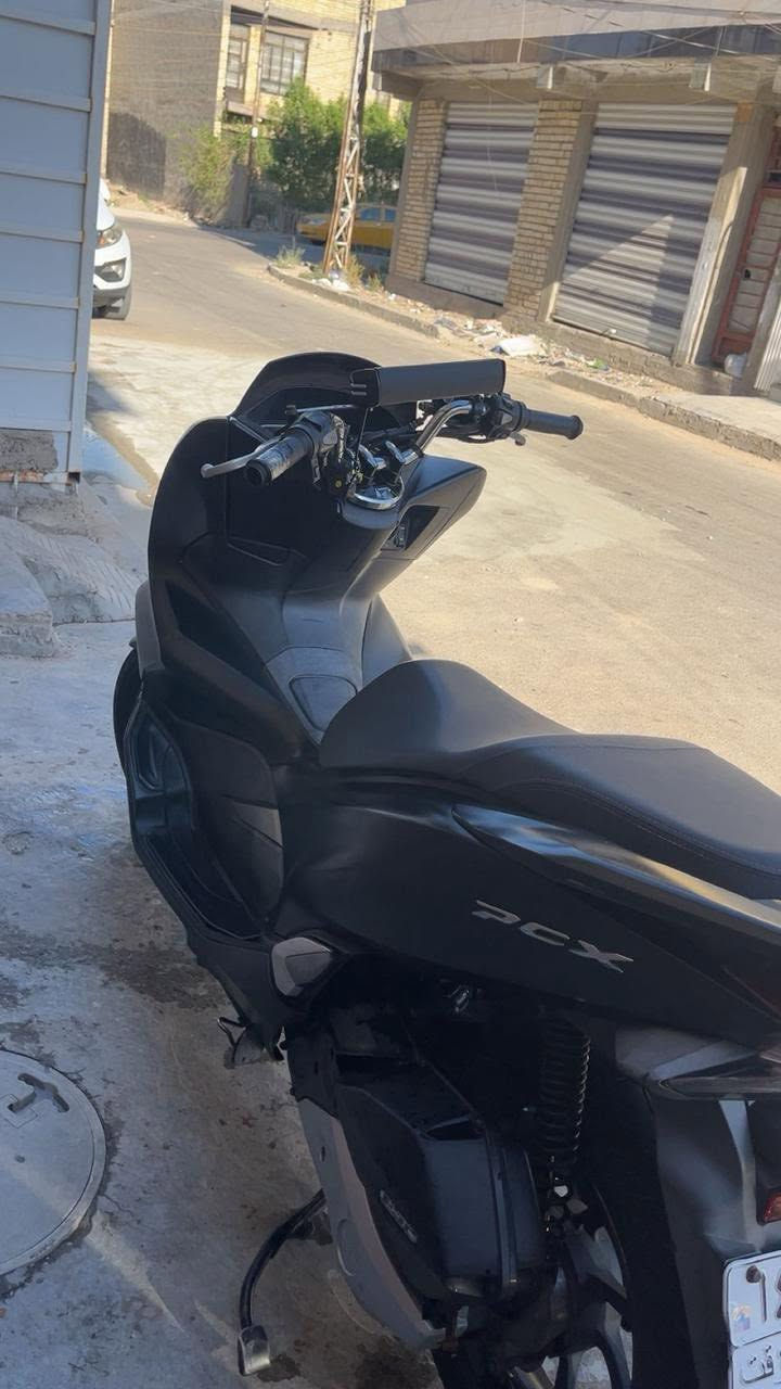 سلام عليكم....
دراجة (PSX)...(جيل الثالث بصمه)  
🛵للبيع  السعر 14 وبيها مجال 
دراجة شلعه معدل كهربائيات كلهه شغاله 
دراجة جديده  بلادية
أي نقص مابيهة
جيب فيتر وتعال افحص
العنوان بغداد الشعب الاستفسار على الواتساب 📞 ***********
