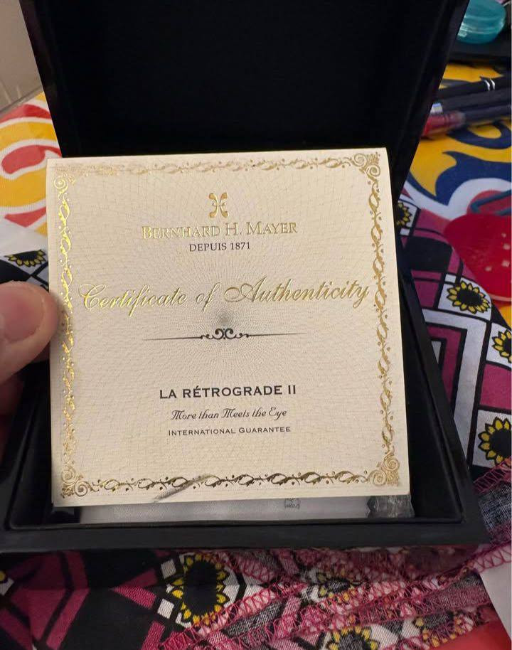 مساكم الله بالخير محتاج ابيع ساعه


**إذا كنت صاحب هذا الإعلان وتريد حذفه لأي سبب، رجاءا أرسل رسالة إلى الدعم الفني**