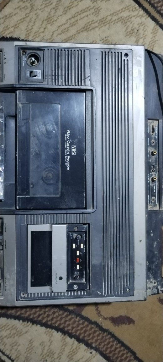 سلام عليكم جهاز فيديو 8600 طافي السعر ٢٠ الف يوجد توصيل


**إذا كنت صاحب هذا الإعلان وتريد حذفه لأي سبب، رجاءا أرسل رسالة إلى الدعم الفني**