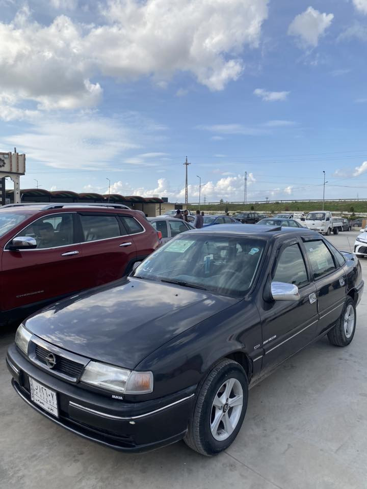 فكترا حجم 18 موديل 1991 سنوية جديدة
كير ومحرك بشرط محركها معمر رايمر جديد كاربون تواير جدد صدر جديد اتصل ودلل ***********
