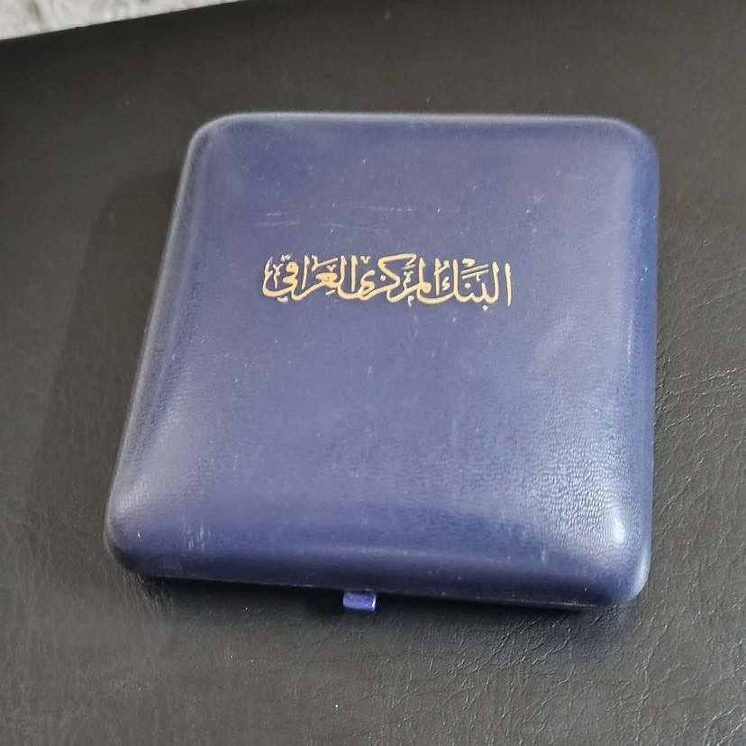 دينار جيش مع علبه  275 الف


**إذا كنت صاحب هذا الإعلان وتريد حذفه لأي سبب، رجاءا أرسل رسالة إلى الدعم الفني**