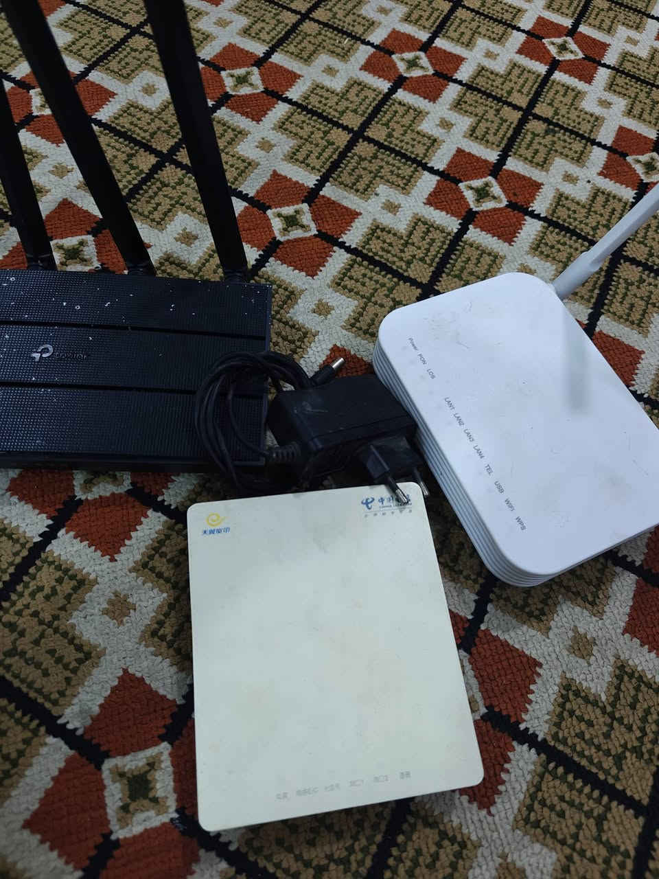 سلام عليكم راوتر c6 مع تحويله اونيو مع راوتر ضوئي للبيع السعر 30 الف كلهن


**إذا كنت صاحب هذا الإعلان وتريد حذفه لأي سبب، رجاءا أرسل رسالة إلى الدعم الفني**