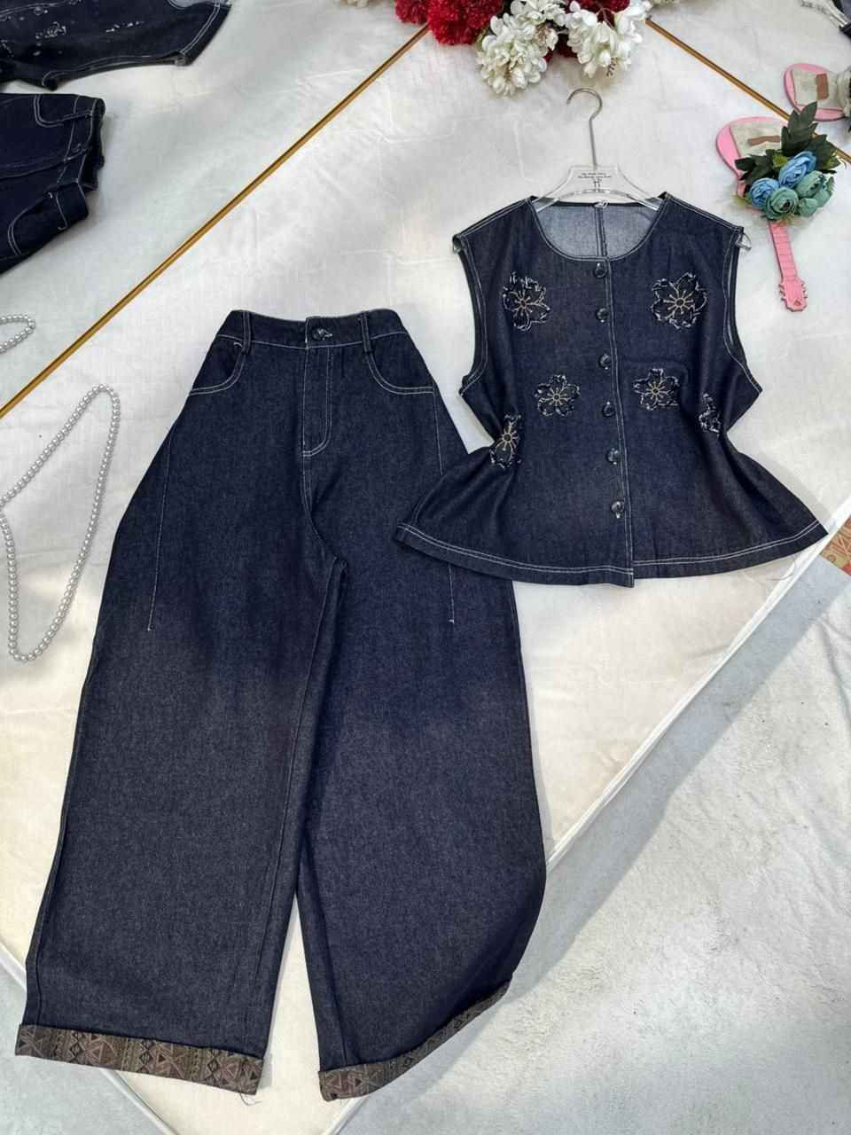 ووصل الجمال وترند الموسم😍❤️

طقم     خامة إيروبين /دابل إيطالي

قياسات  من 38 _ 46

سعر حسب الموديل

توصيل5 الاف بغداد, العراق


**إذا كنت صاحب هذا الإعلان وتريد حذفه لأي سبب، رجاءا أرسل رسالة إلى الدعم الفني**