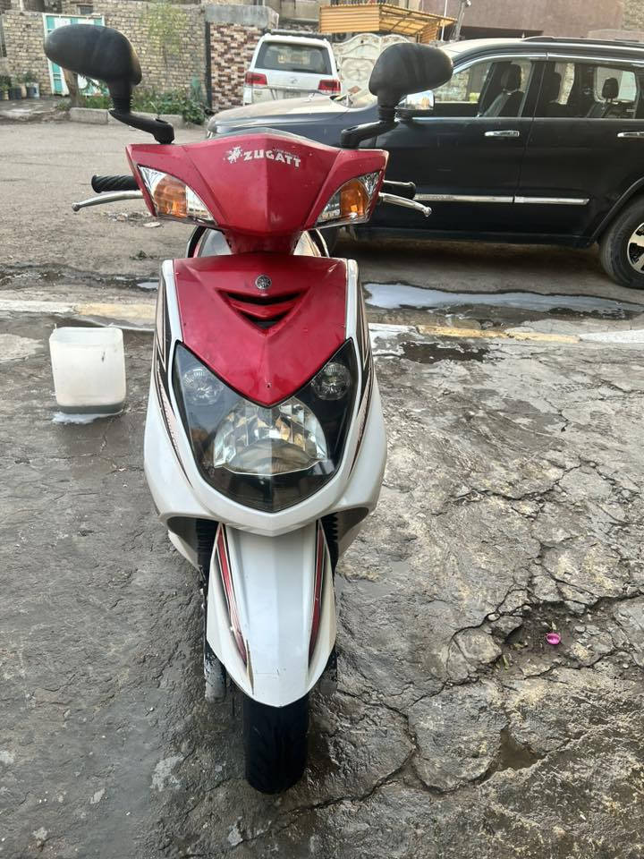 سلام عليكم شلونكم حبايب
للبيع سكنس فحل لوووك جديدة صارلهة يومين عندي 
نضيفة كلش  ‭٠٧٧٥ ٩٣٥ ٥٥١٩
