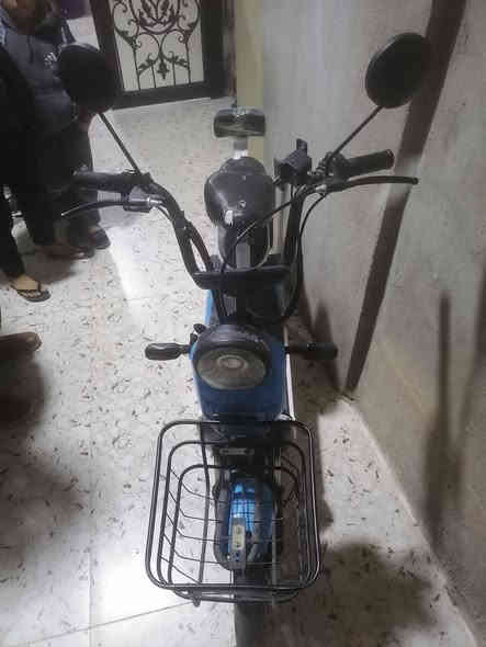 متاح للبيع دراجه شحن حجم 14 شغال بس بطاريه 300 متر و ينزل شحن   مكان كركوك  سعر 120 الف
***********
