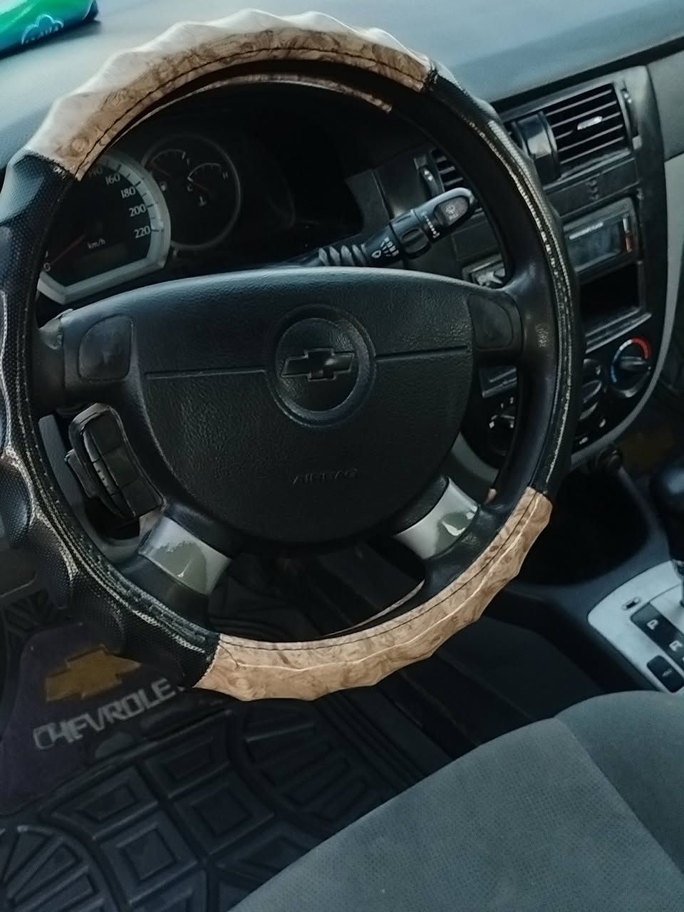 السلام عليكم سيارة اوبترة 2011 رقم ديالى
الضرر بابتين وجامرلوغ جهة يمين مبدلات مال حاوية كصة بلادي مالتهة
السعر 75 وبيهة مجال والسيارة خير من الله
الرقم ***********
