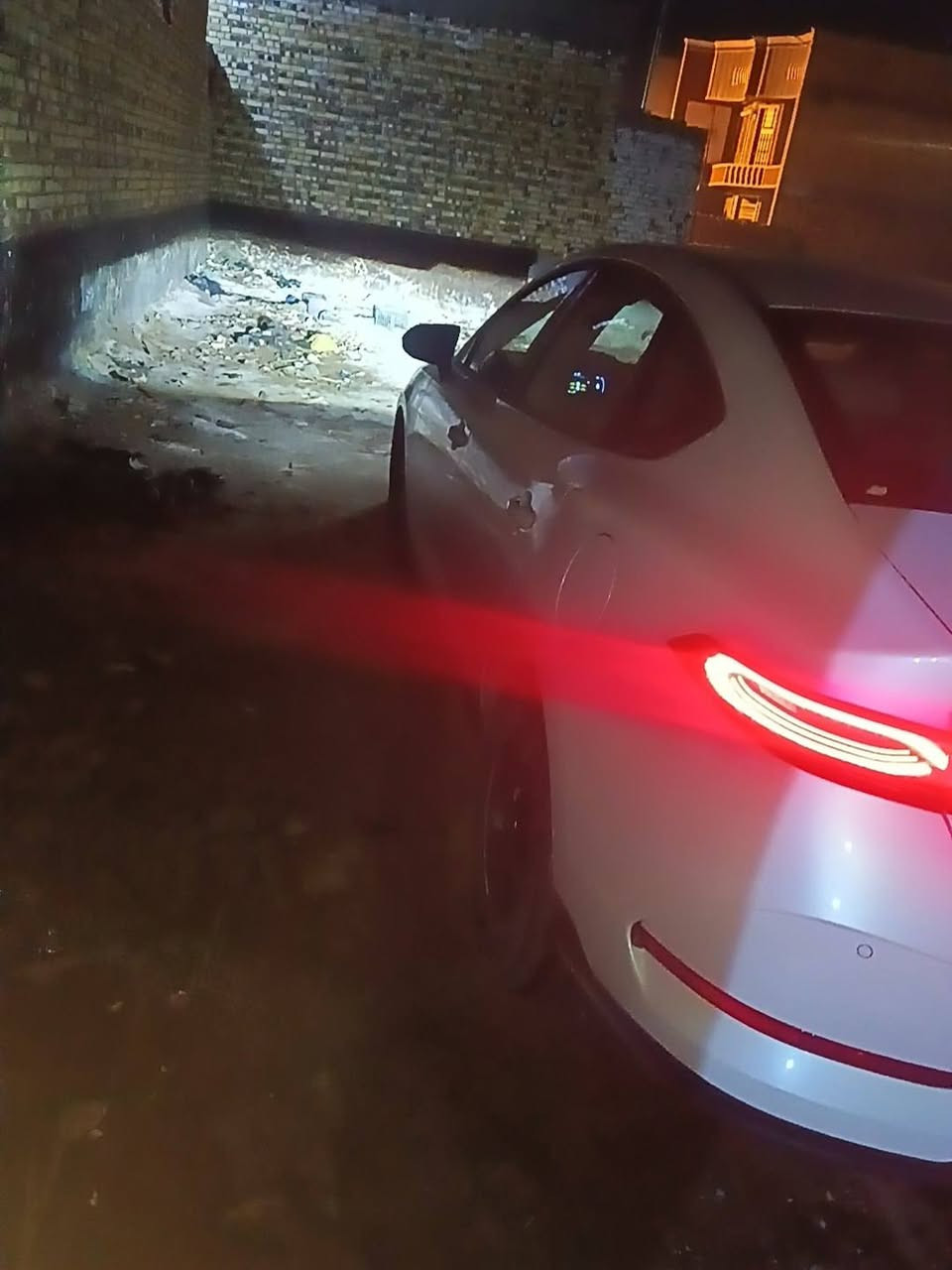 موديل 25 بي واي دي ***********
