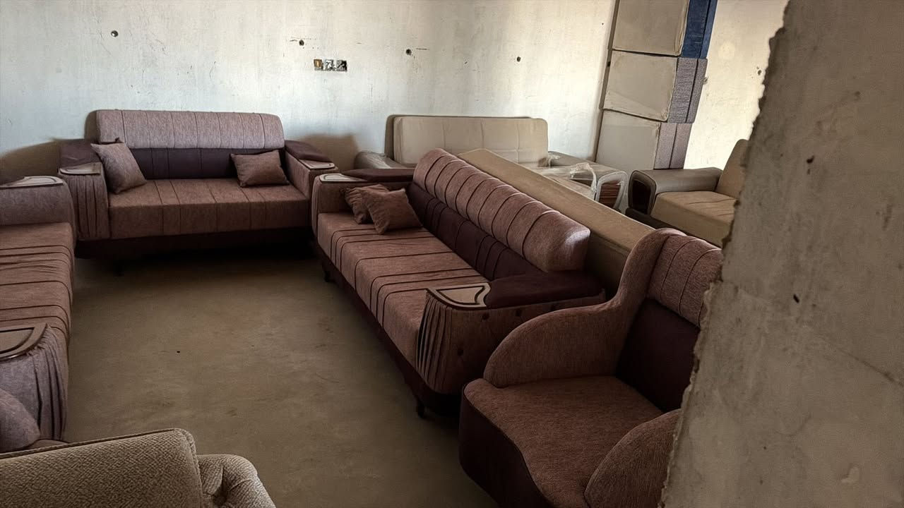 يوفر لكم مجمع العبدالله كل ماتحتاجونه من مواد كهربائية واثاث منزلي (البالة والجديد)
الاستفسار مراسلة الصفحة
الاتصال***********@إشارة
