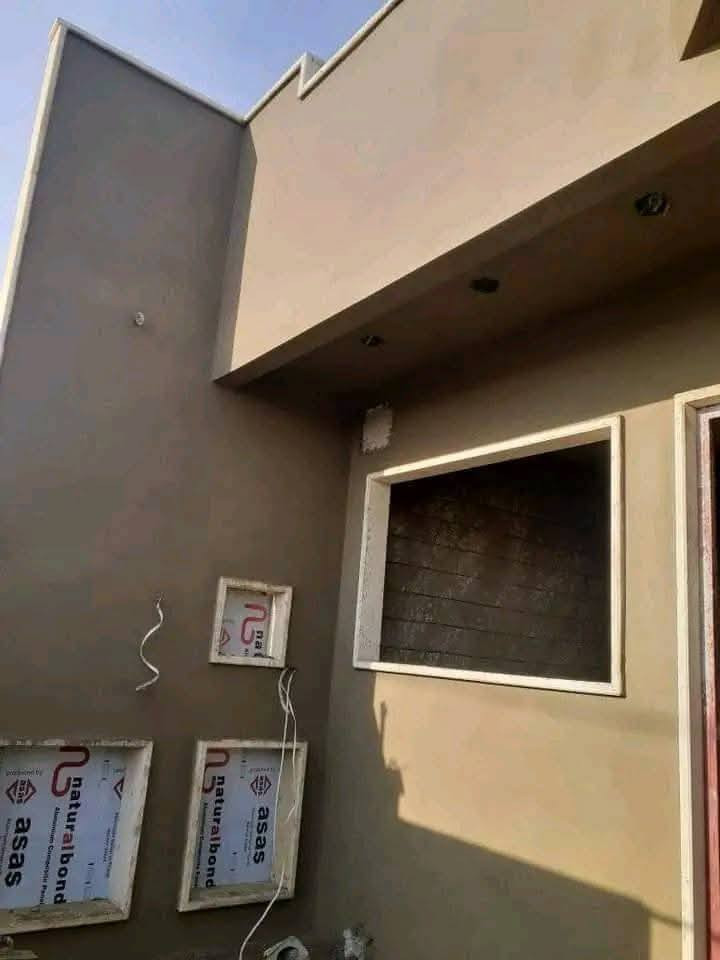 اسلام عليكم خلفات ثنين مال لبخ تشتغل على متر وكباله وبليوميه شغل درجه اوله ونضيف ولتزام بلوقت ومخافه الله 
للاتصال *********** 
للعلم هاذ لبلصور عملنه ومامبري لذمه ياخذه ويكول شغلي لئن مال تعب
