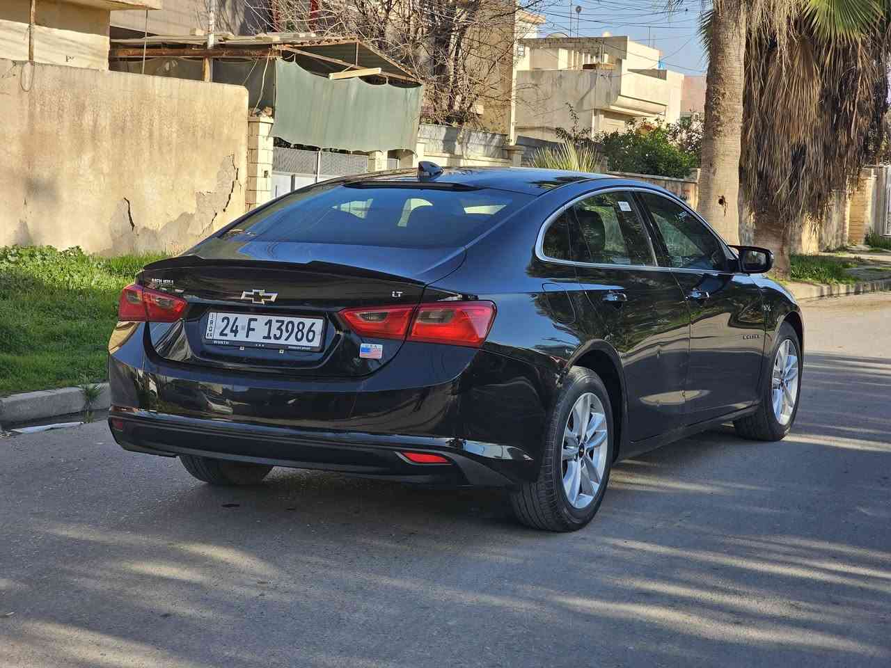 السلام عليكم
للبيع
سعر مناسب 96 ومجال بسيط
شوفرليت ماليبو موديل 2018 
ماشيه 90 الف فقط 
محرك وكير شرط 
المواصفات 
تشغيل بصمه 
4 بيبان بصمه 
شاشه كامرا خلفيه دواره
كشن كهرباء 
تحكمات ستيرن 
قطعتين تبريد 
🚫بيها تبديل بوند جاملغ فقط بدون دواخل مرفق السونر وصور الضرر بلمنشور 🚫
رقم دهوك الجديد سنويه 2025
شرط التحويل 
السياره جاهزه 
العنوان موصل حي المحاربين 
للإستفسار الاتصال 
***********
***********
